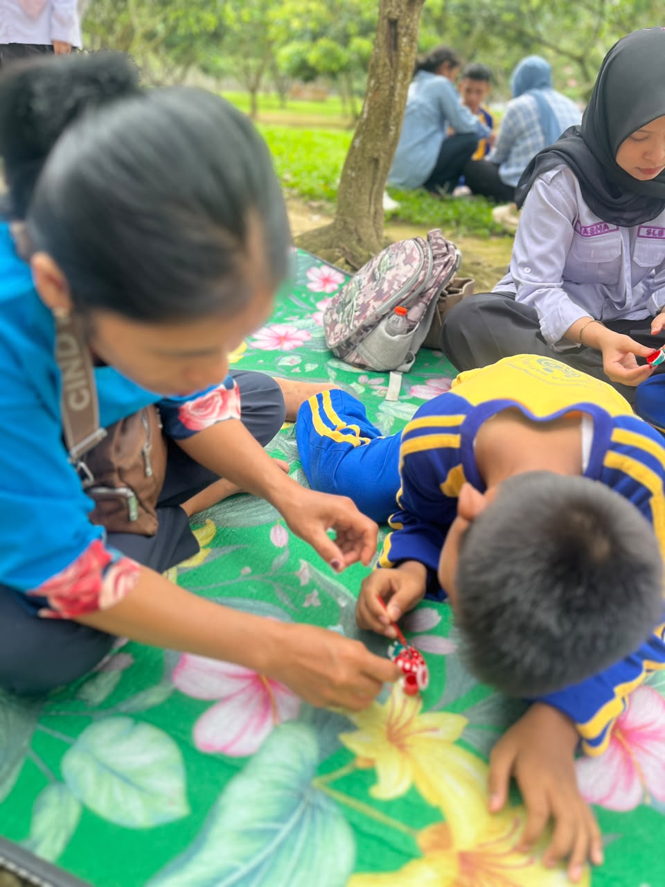 Pembelajaran Kontekstual di Lingkungan Alam melalui MISI JEMPOL