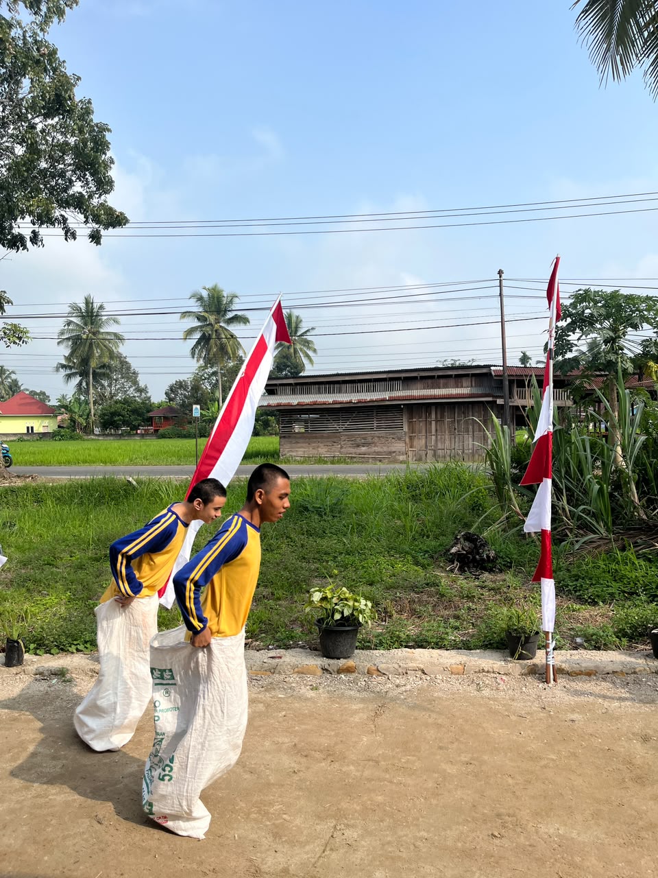 HUT RI