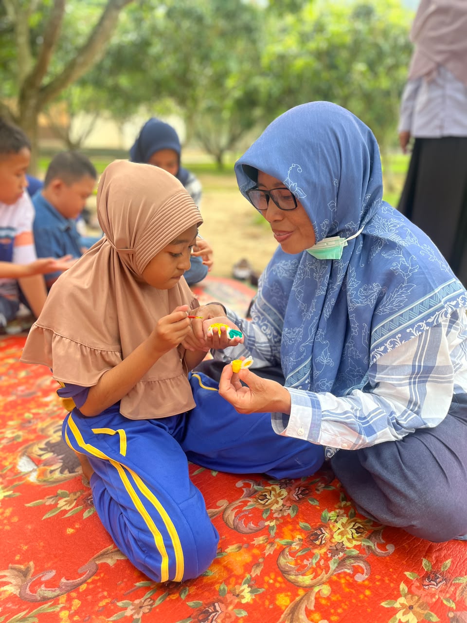 Pembelajaran Kontekstual di Lingkungan Alam melalui MISI JEMPOL